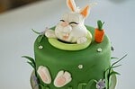 Tutorial: Oster-Torte mit Fondant Hase