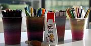 Upcycling aus Joghurtbechern und Wolle – Stifteköcher