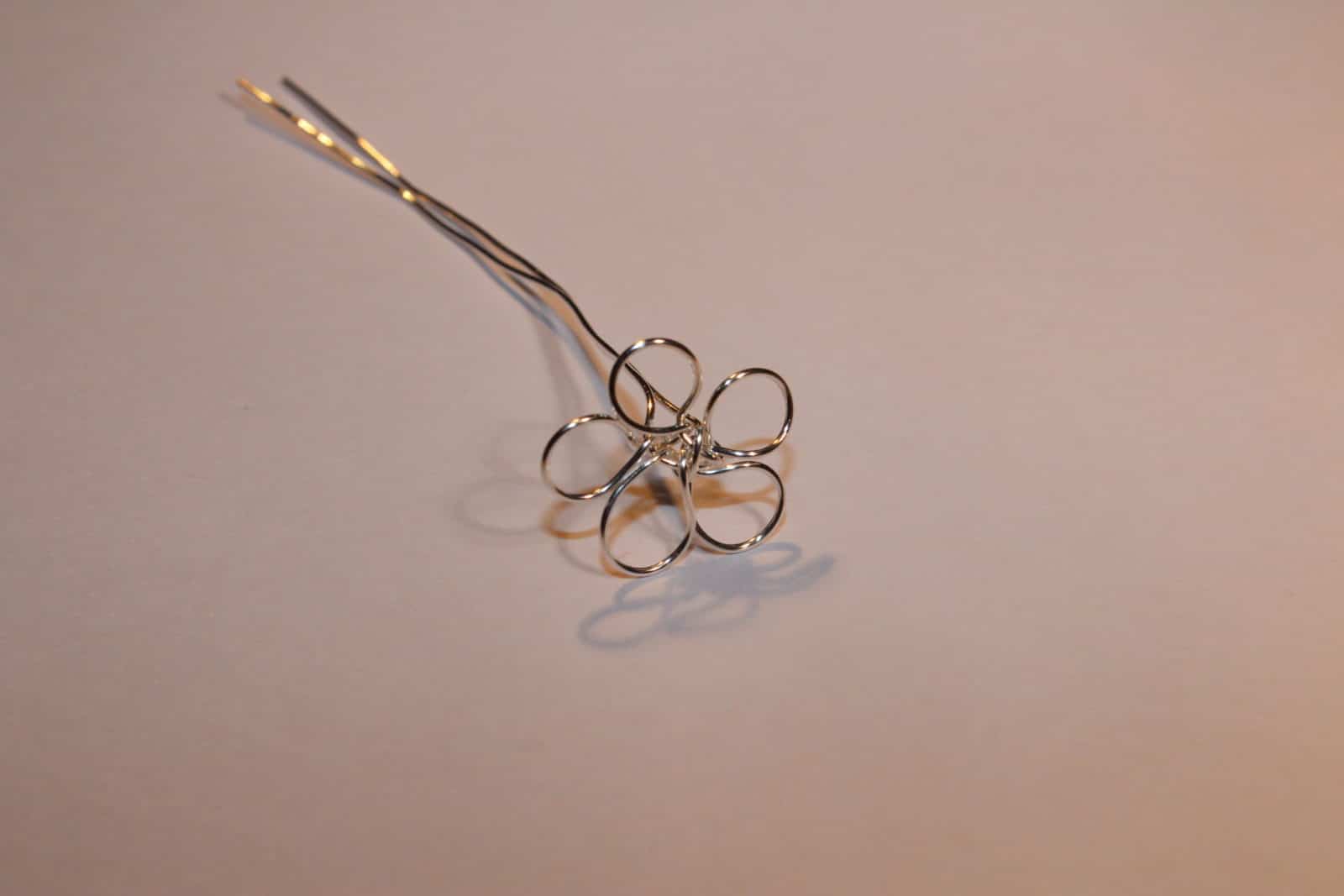Ring mit filigranen Blüten