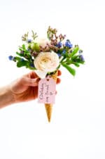 DIY zum Muttertag – Blumige Einladung
