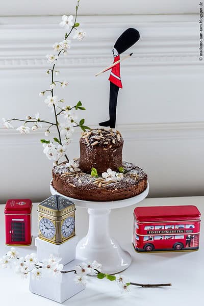 Mein Kuchentopping für eine royale Teeparty: Royal-Guard-DIY