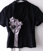 DIY alte Bluse Tutorial – Mach ein Glam-Up wie Galliano