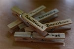 Pflanzenstecker aus Wäscheklammern