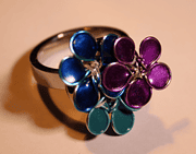 Ring mit filigranen Blüten