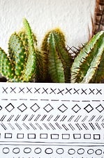 Supereinfaches DIY: Blumentopf mit Ethno Muster