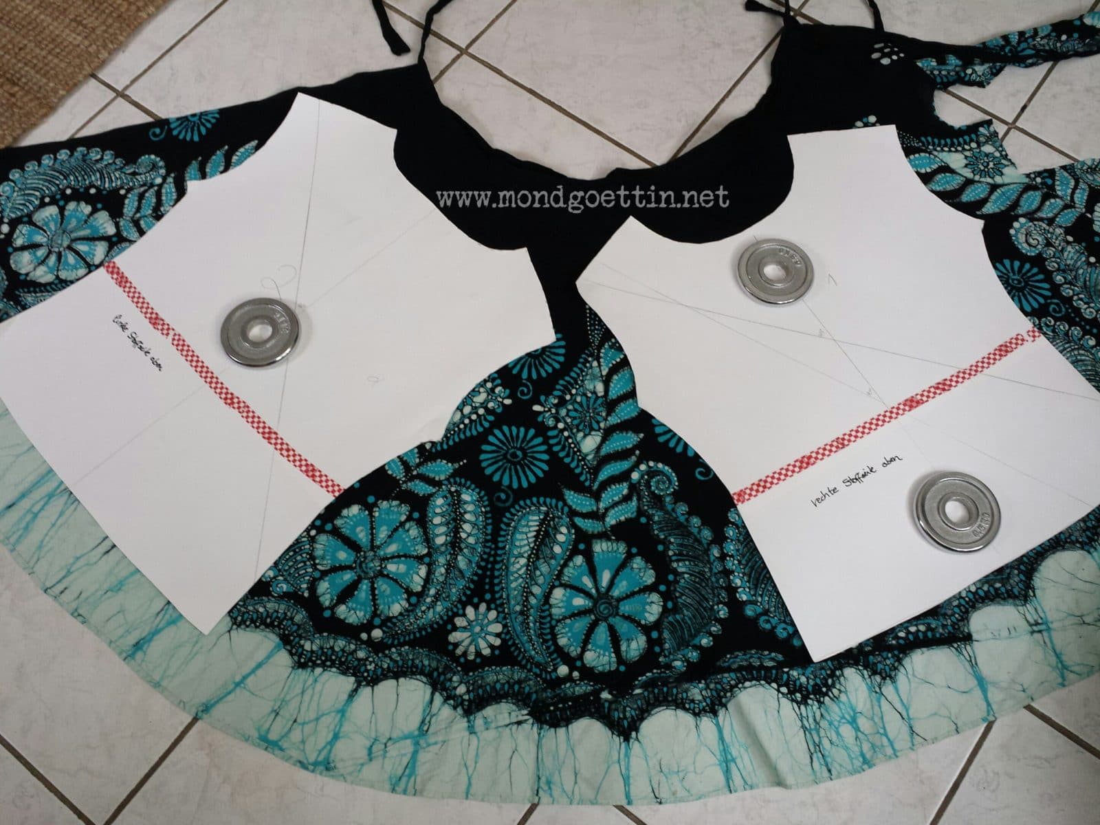 Upcycling-Bluse aus Wickelrock