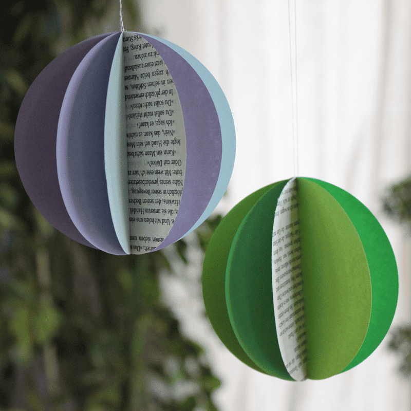 Upcycling Frühlingsdekoration: bunte Papier-Kugeln