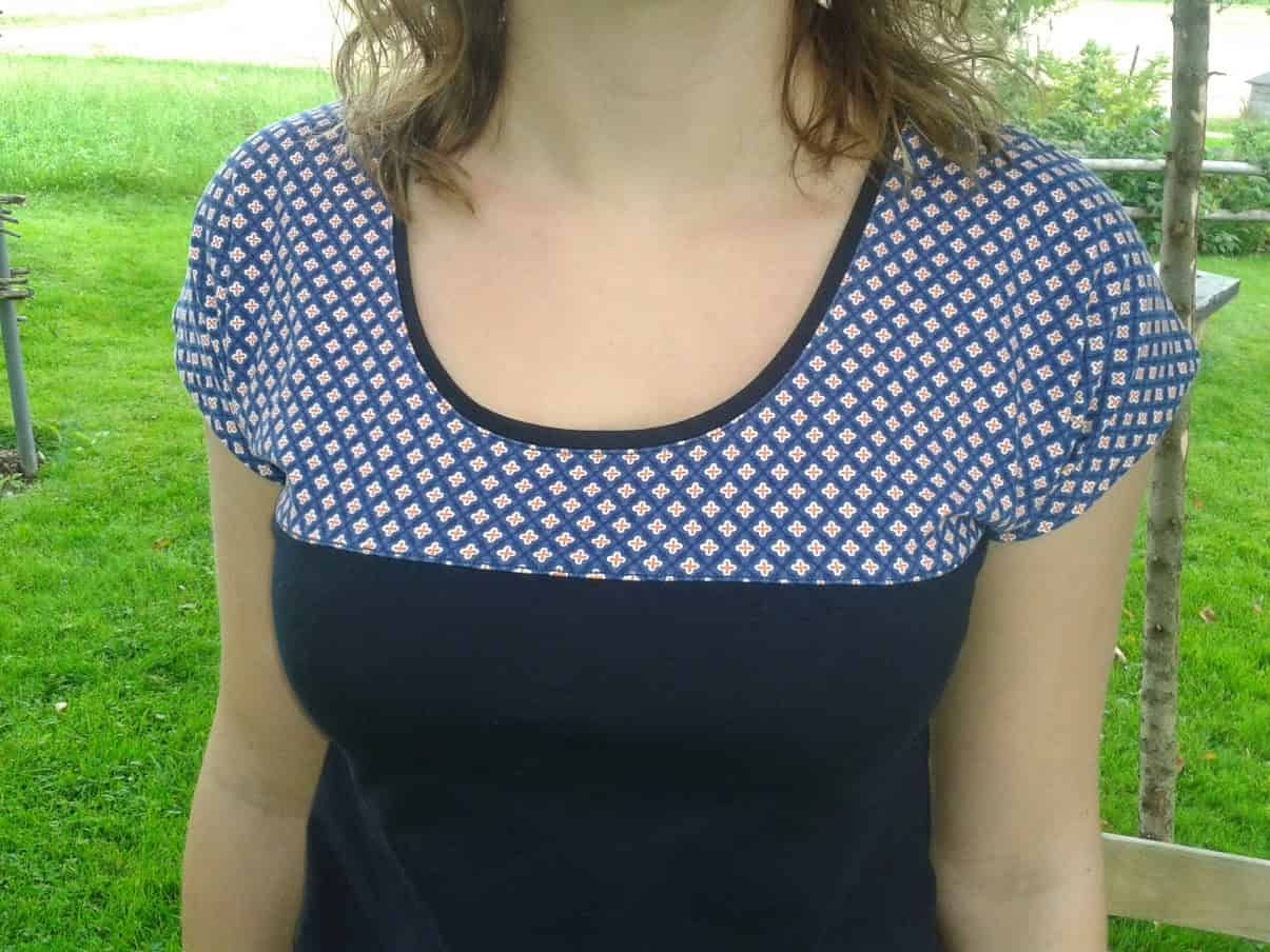Shirt Danii mit geteiltem Vorderteil