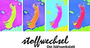 Kunstvolles Stoffwechsel-Design mit bunten, stilisierten Dinosauriern in verschiedenen Farben, symbolisiert Kreativität und Handwerkskunst bei HANDMADE Kultur.
