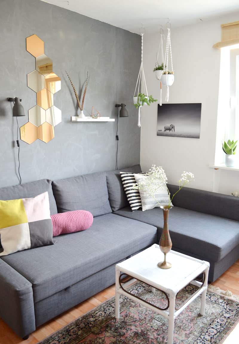 DIY: frisch lackierter Bambus Tisch