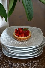 Pfannkuchen-Körbchen mit frischem Obst