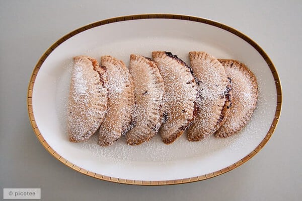 Rezept - Rhabarber Mürbeteig Taschen