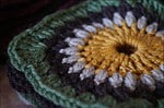 Decke aus Granny Squares: 5 FARBEN, 4 MÖGLICHKEITEN, 120 VARIANTEN