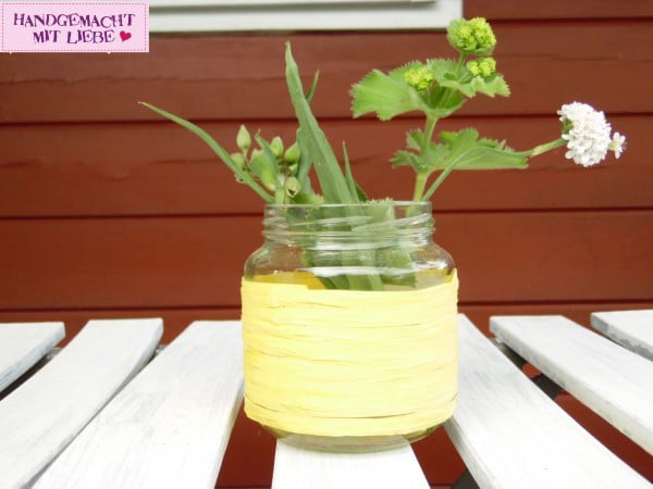 Glas Upcycling zur Blumenvase