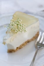 Holunderblüten-Joghurt-Torte