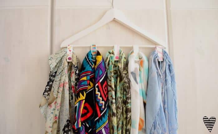 Mini Garderobe für Gürtel und Tücher aus SnapPap / Video Anleitung