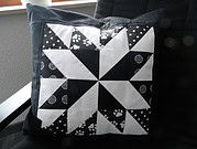 Patchwork Sternkissen – Lone Star black and white