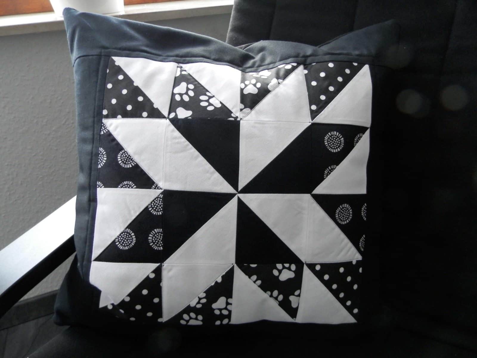 Patchwork Sternkissen – Lone Star black and white