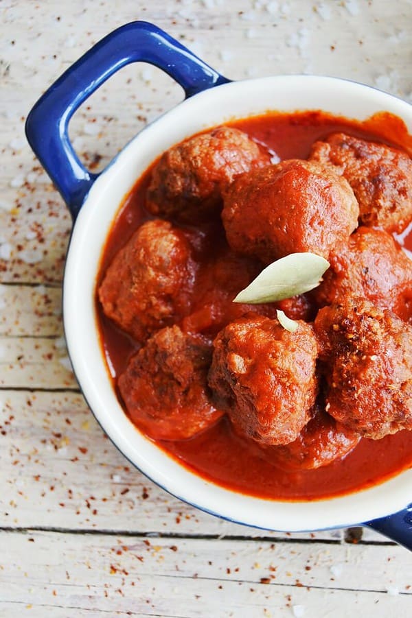 Spanische Albondigas mit Papas Arrugadas von den [Foodistas]