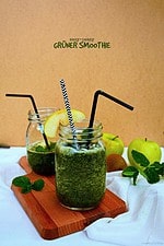 Green Smoothies – von brauner Pampe und püriertem Gras & ein easy-peasy Einsteigerrezept {Green Smoothie Revolution 2015}