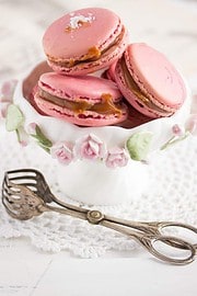 „Macarons mit Fleur de Sel Karamell!"