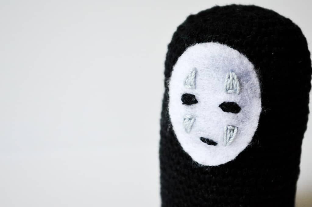 Ohngesicht Amigurumi