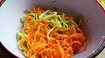 Zucchini-Möhren-Spaghetti