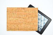 Ebook-Reader-Hülle aus Kork