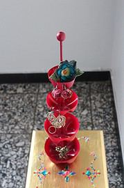 Etagere aus PET-Flaschen