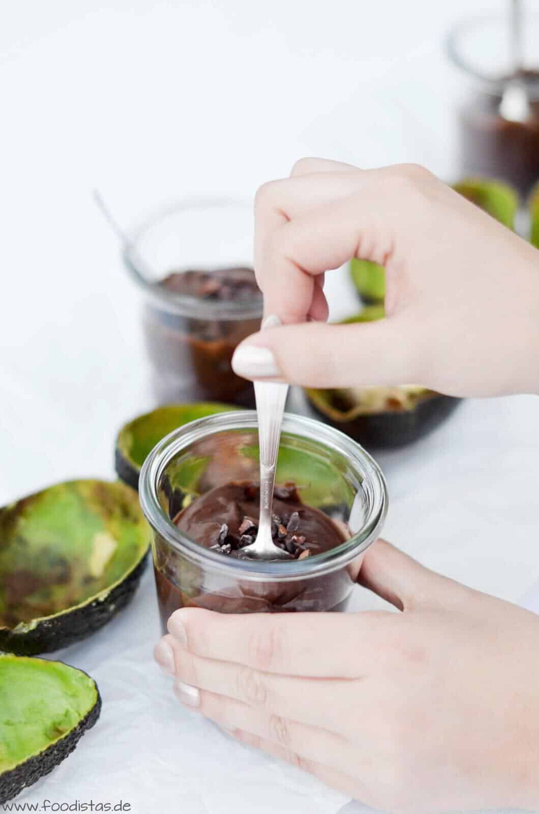Schoko-Avocado-Mousse von den [Foodistas]