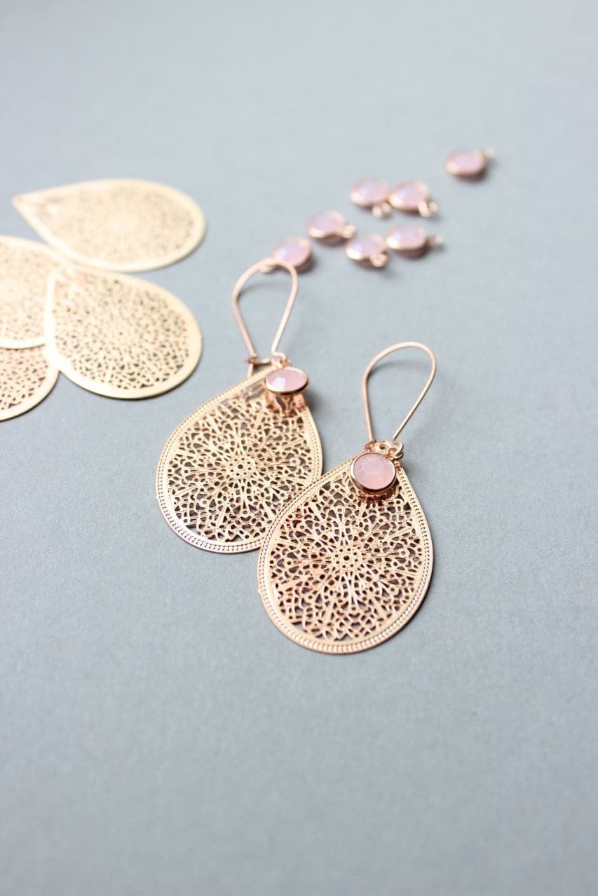 DIY – Orientalische Ohrhänger aus rosegold