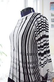 Wieso immer der Rücken zuerst? Wir stricken von Ärmel zu Ärmel!