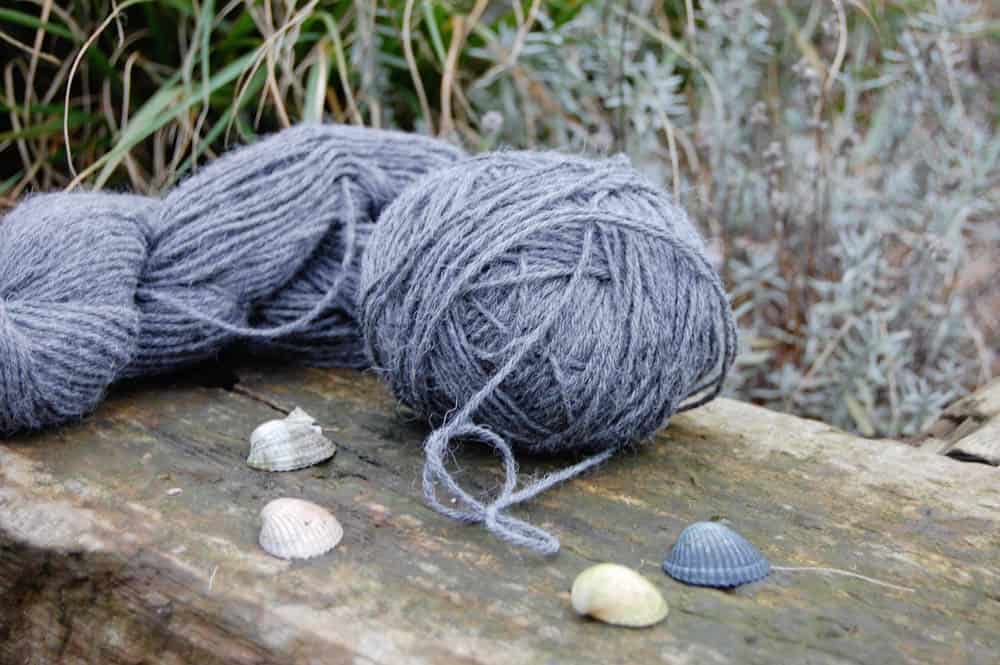 ANLEITUNG: KLASSISCHEN SCHAL STRICKEN FÜR DEN MANN