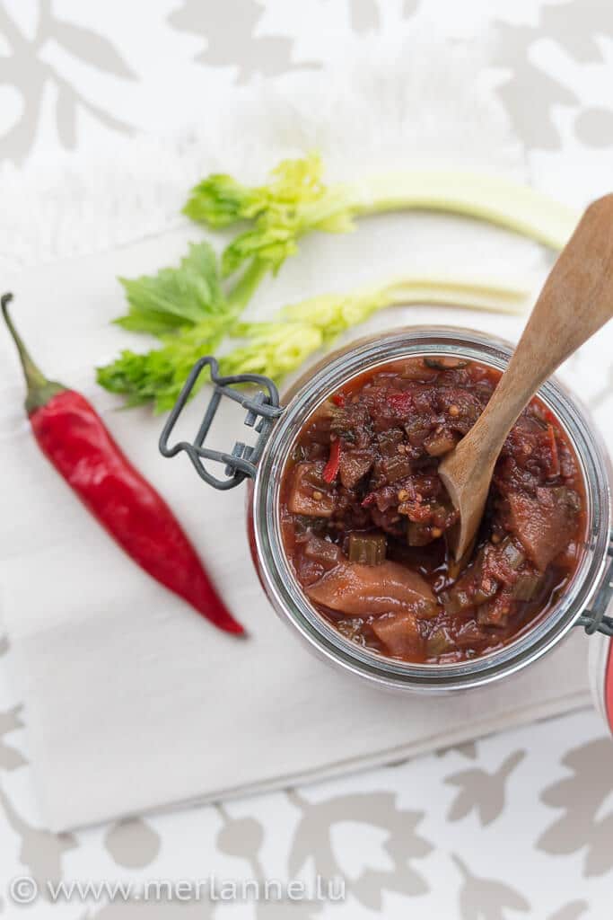 Scharfes Tomaten-Birnen-Relish