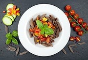 Traubenkern Penne Rigate mit Ratatouille