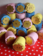 Adventskalender aus Pappbechern