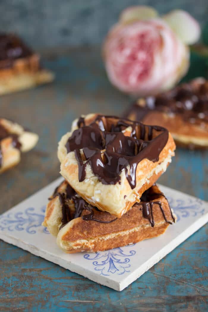 „Belgische Waffeln mit Schokolade!“