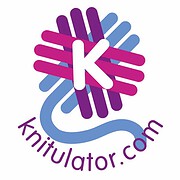 Logo von HANDMADE Kultur mit bunten, handgezeichneten Elementen und dem Schriftzug kniutulator.com für kreative Handwerkskunst und DIY-Projekte.