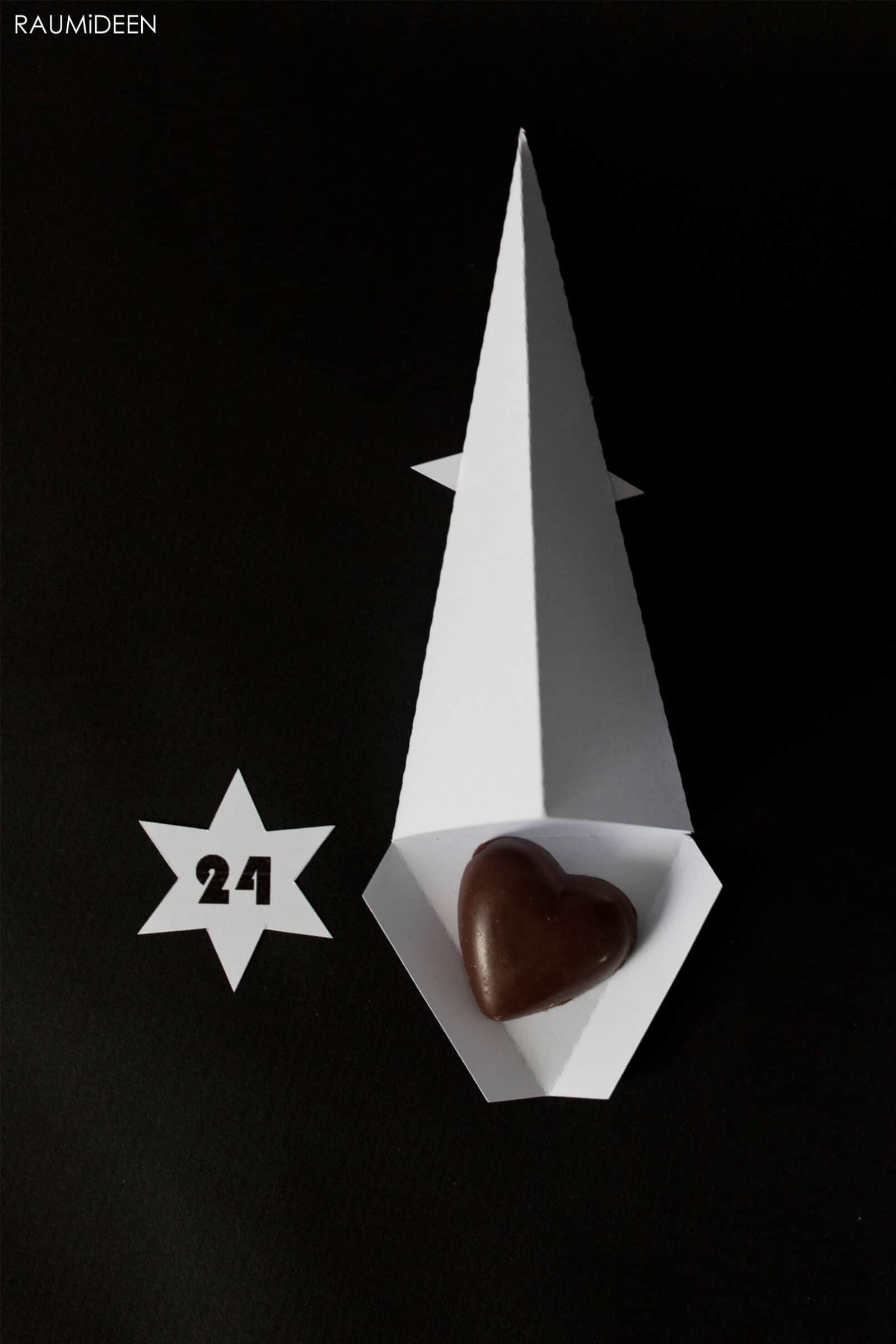 Adventskalender „Tannenbäume“ (mit Druckvorlagen)