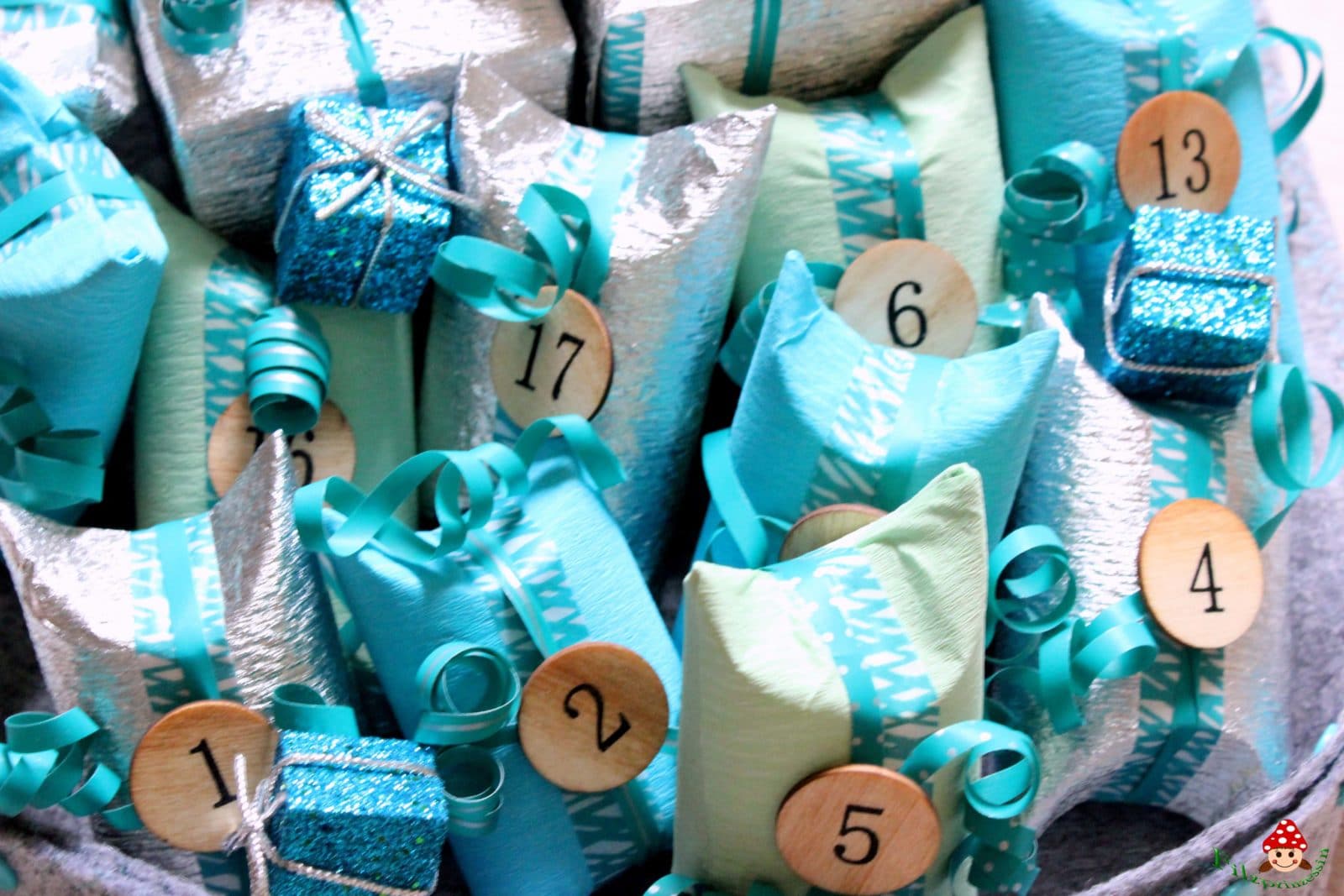 Adventskalender aus Papprollen