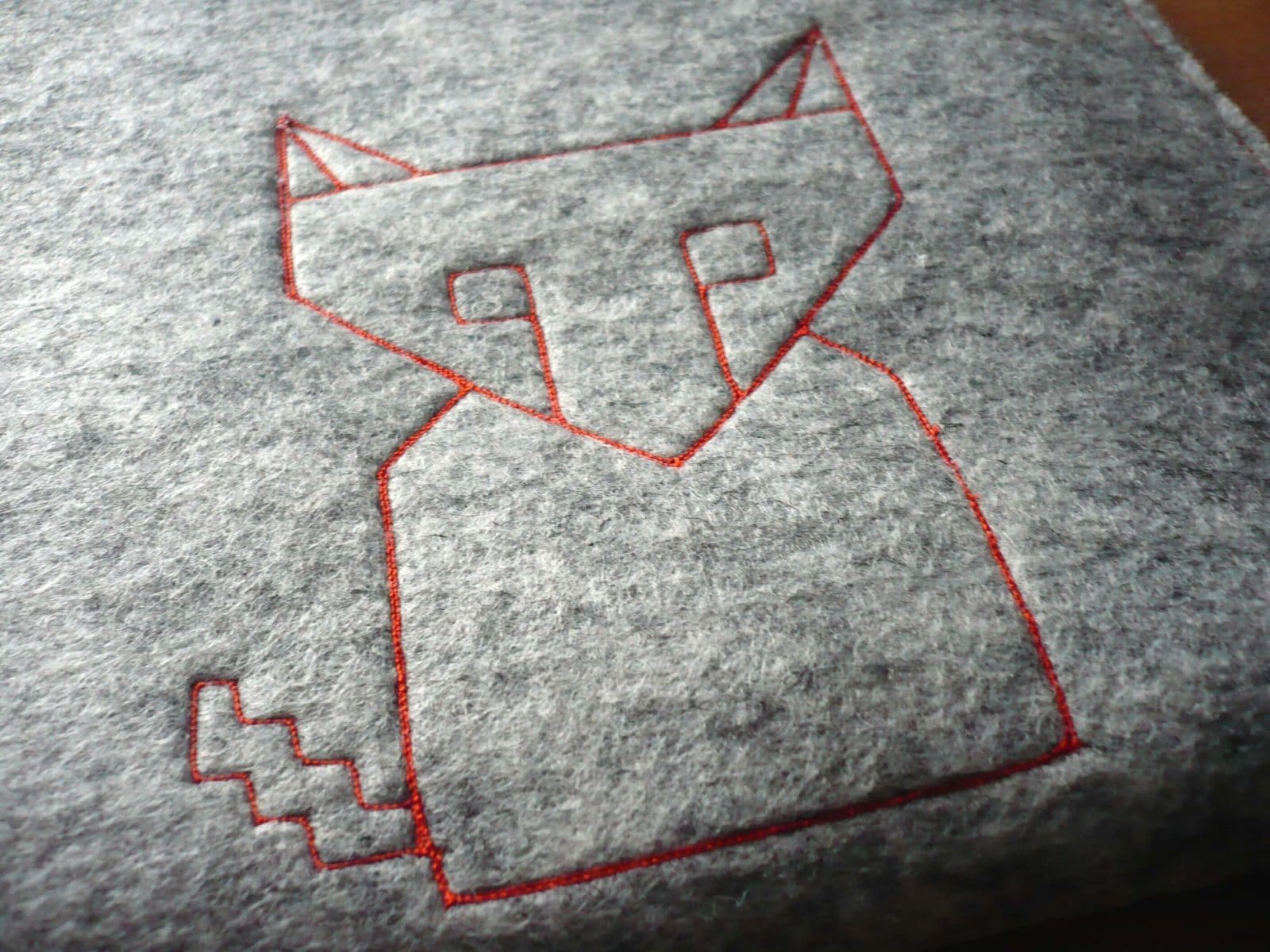 Mister Fox – Eine Filztasche nähen und besticken