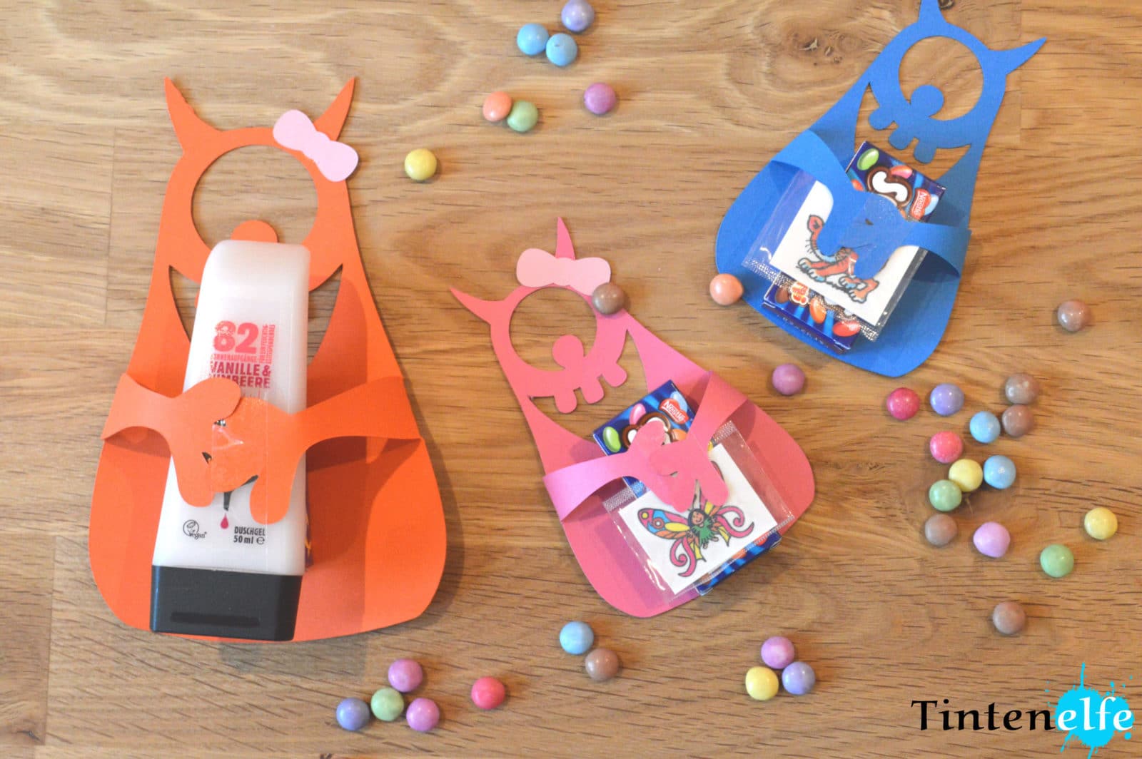 Plotter Freebie – Monster Hugger