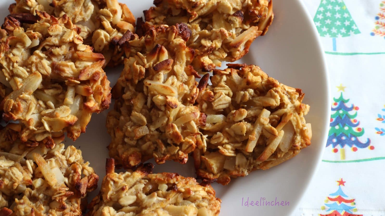 Apfel-Haferflocken-Kekse mit Mandelstiften und Zimtnote - HANDMADE Kultur