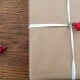 Schön und Simpel: Geschenkverpackungen mit Packpapier