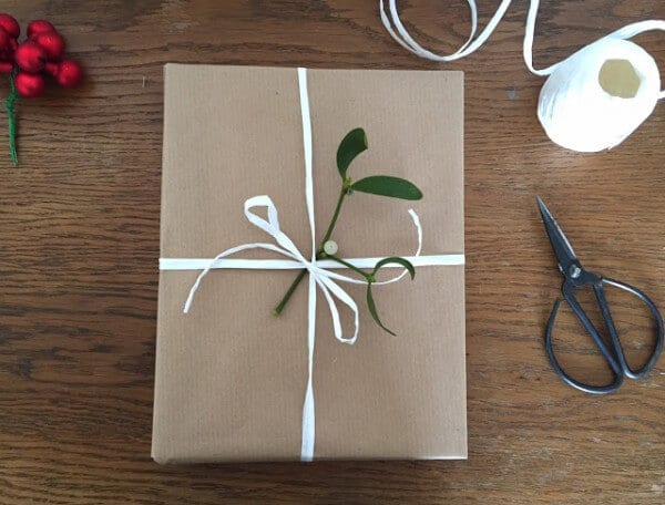 Schön und Simpel: Geschenkverpackungen mit Packpapier