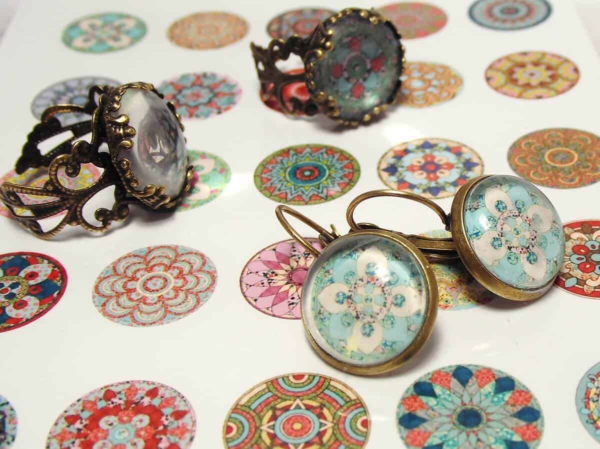 Arbeiten mit Cabochons