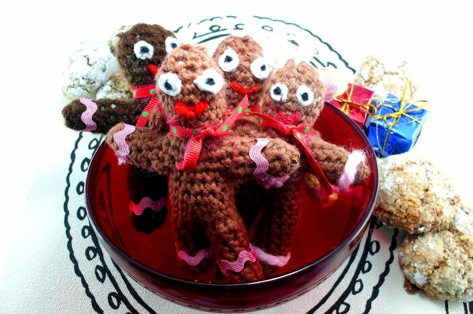 Häkelanleitung für einen Lebkuchenmann