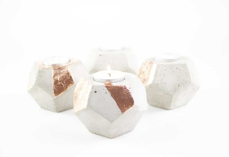 DIY  Beton-Teelichter als Adventskranz