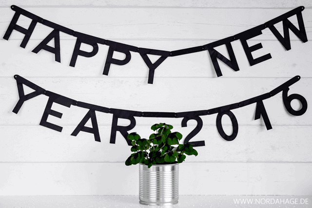 DIY // Letter Banner „HAPPY NEW YEAR 2016“