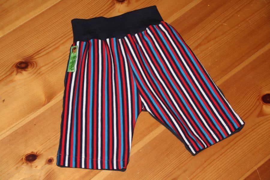 Kinderhosen nähen Schritt für Schritt – Upcycling